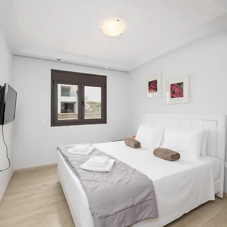 Dionysos ヴィラ *