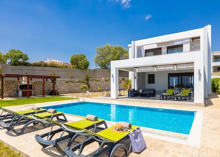 Dionysos لاخنيا