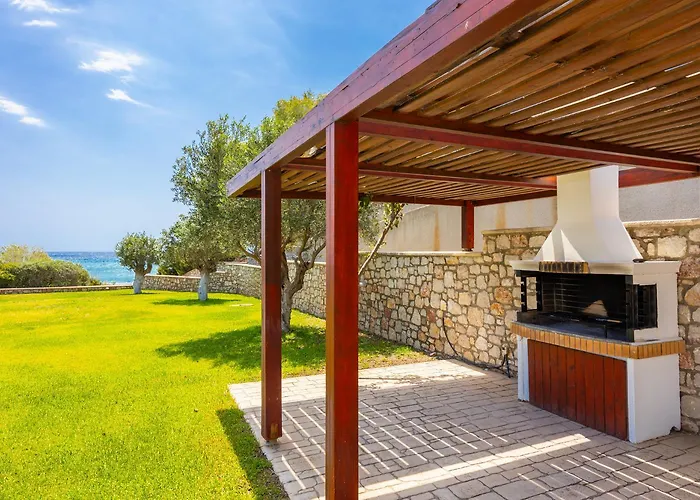 Dionysos * لاخنيا